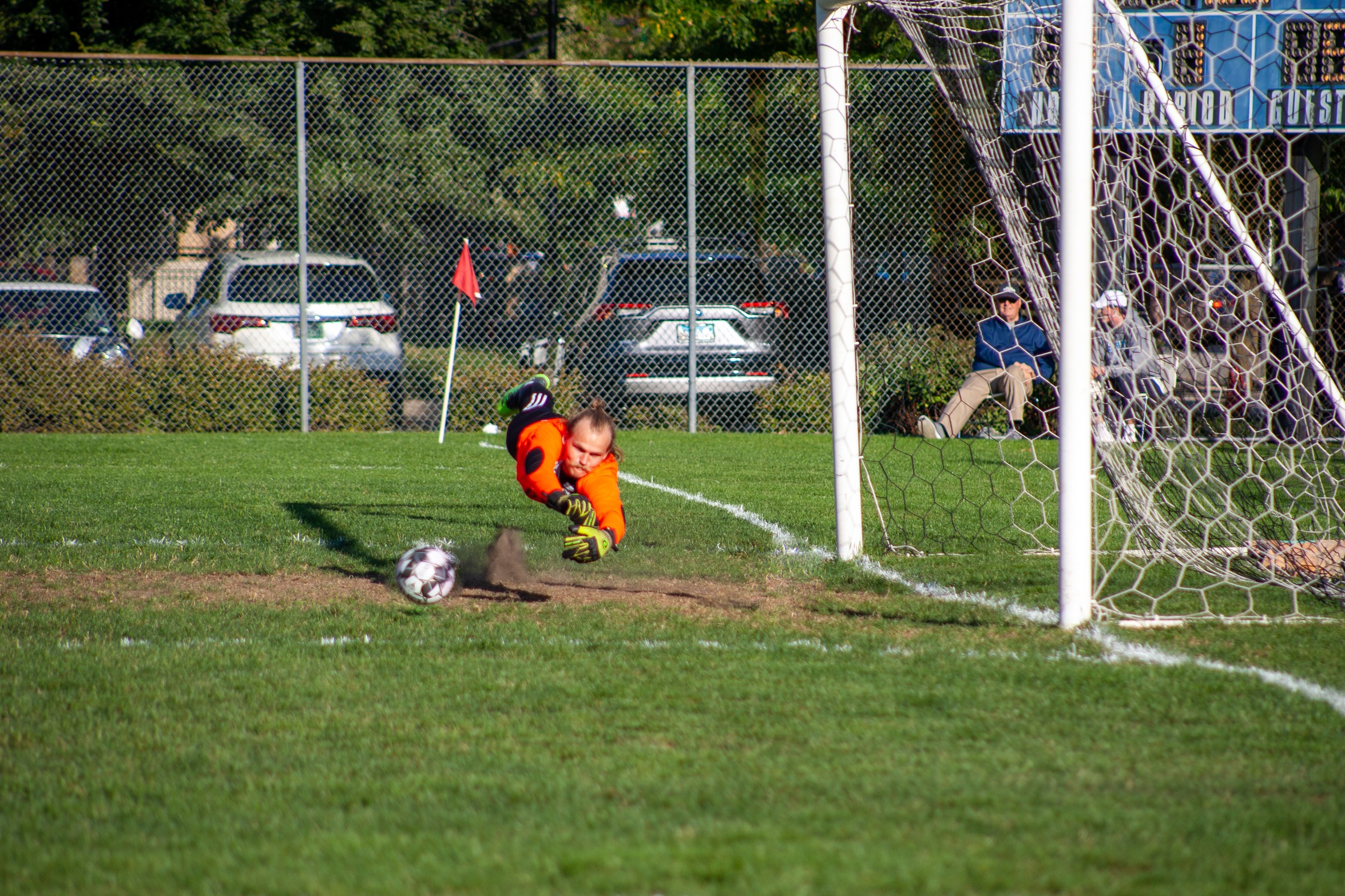 Archers start strong against Cougars